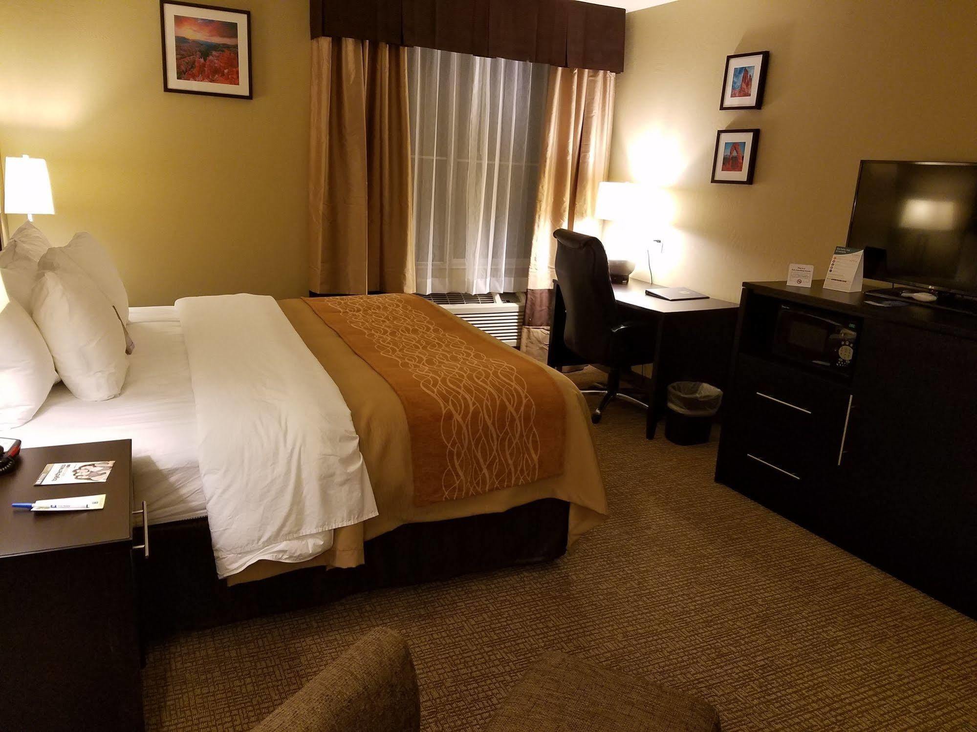 Comfort Inn & Suites Vernal - National Monument Area Luaran gambar